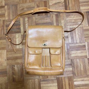 BREE Shoulder "Book Bag"